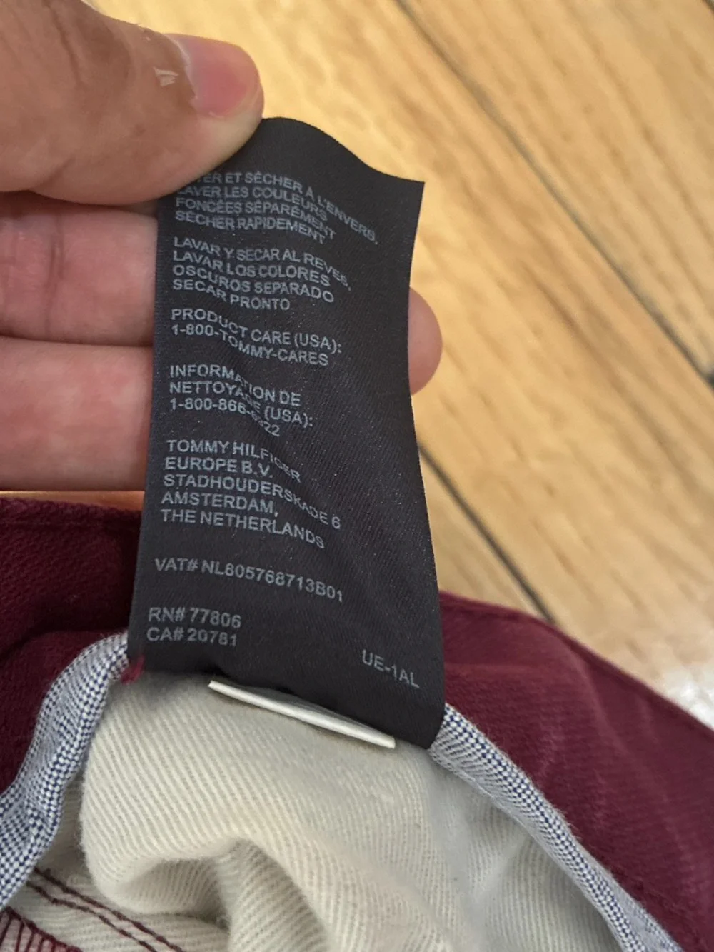 Y2K Tommy Hilfiger Men's burgundy Straight-Leg Jeans